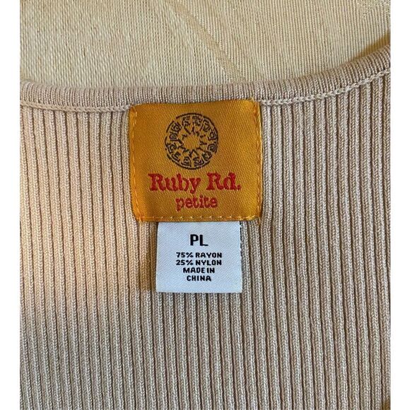 Ruby Rd. Embellished Vintage Tank Stretch Top Women's Petite Large GUC - Picture 2 of 2